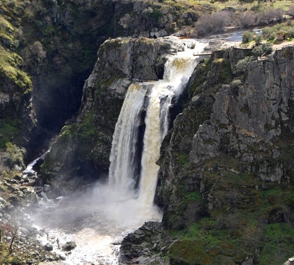 pozo de los humos arribes del duero
